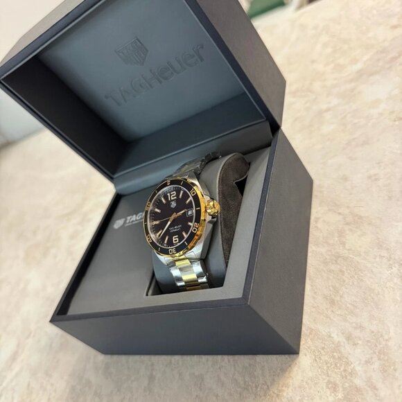 Authentic Tag Heuer 41mm Formula 1 Black Gold Quartz Men's Watch WAZ1121.BB0879 - Picture 6 of 8